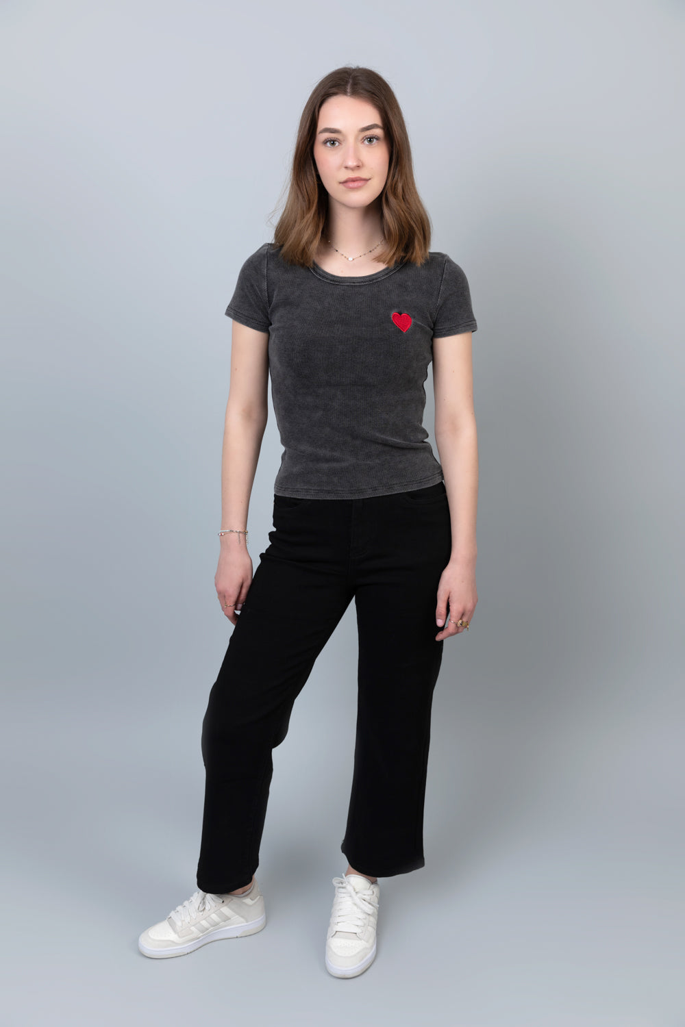 Camiseta de corazón rojo