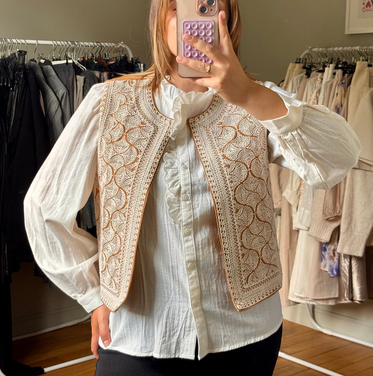 Gilet sans manches broderie folkloriques