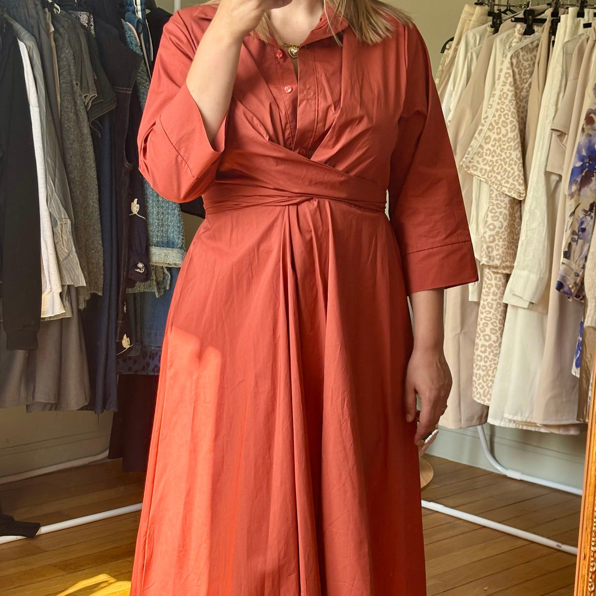 Robe chemise longue orangé/rouille