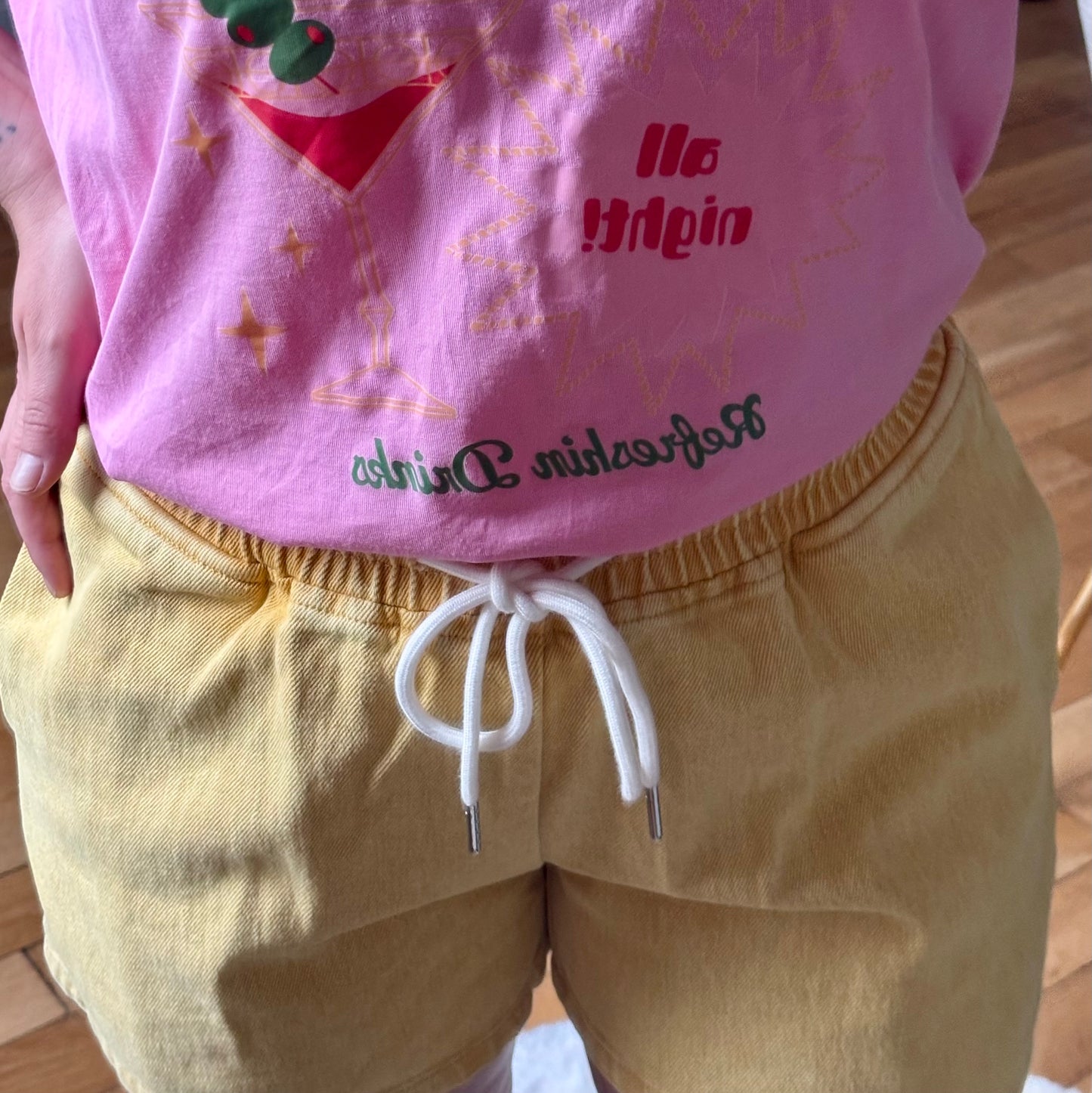 Short en jean jaune