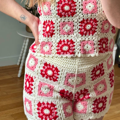 Ensemble crochet rose et rouge